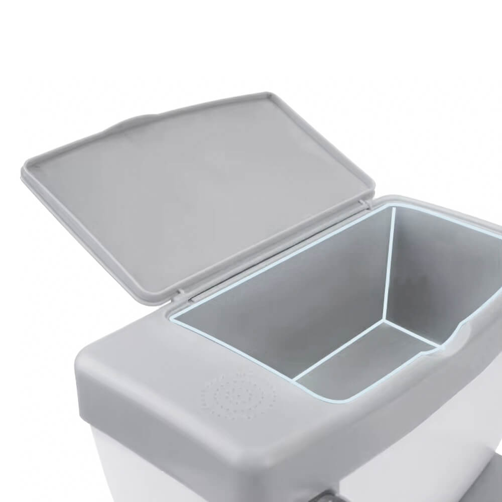 Orinal infantil con forma de inodoro
